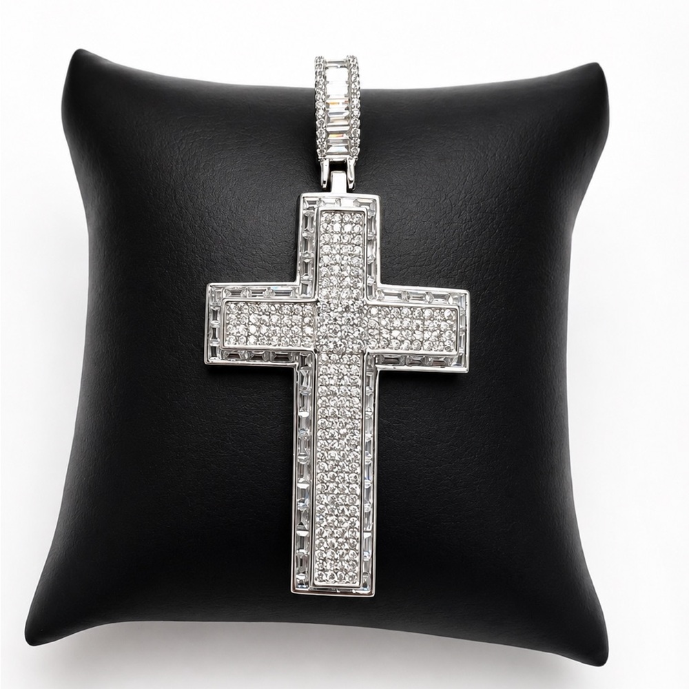 925! Sterling silver Cubic Zirconia Cross Men’s Pendant